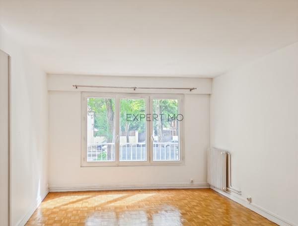 Spacieux studio lumineux Rueil-Malmaison bords de Seine