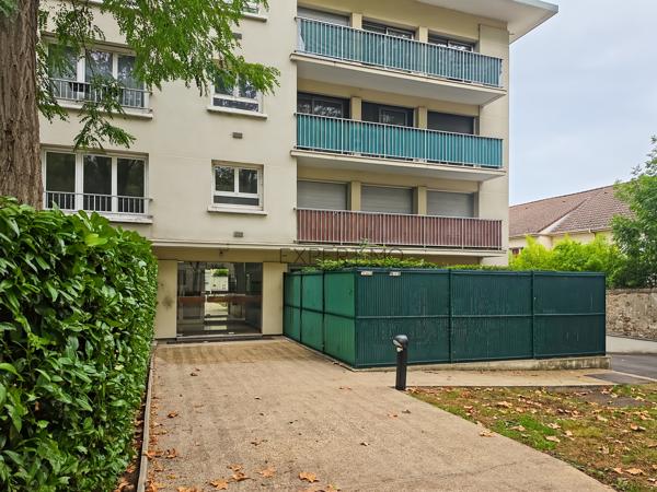 Spacieux studio lumineux Rueil-Malmaison bords de Seine