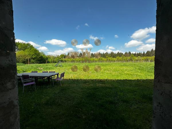 MAGNIFIQUE MAS RESTAURÉ DANS LA PLAINE DE PERNES LES FONTAINES