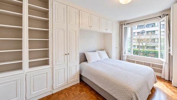 Appartement à vendre 948 000 € Paris 16 5 p 100 m² DPE D