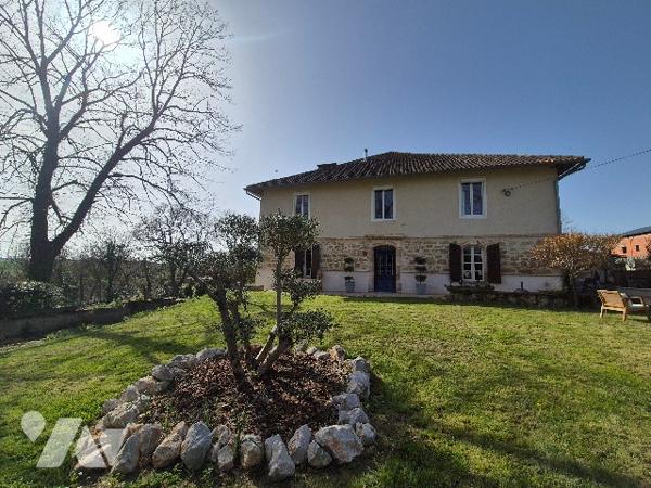 MONFERRAN SAVES (32490), Au calme, Maison de Maître de 298 m² sur terrain de 8200 m².