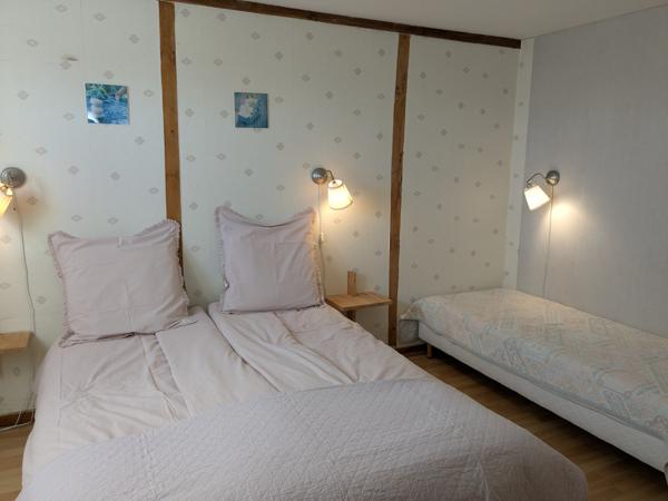 Lalizolle – Entreprise active à reprendre avec 5 chambres d’hôtes, camping et restaurant  Lalizolle (03450)