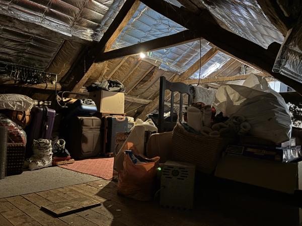 Lalizolle – Entreprise active à reprendre avec 5 chambres d’hôtes, camping et restaurant  Lalizolle (03450)