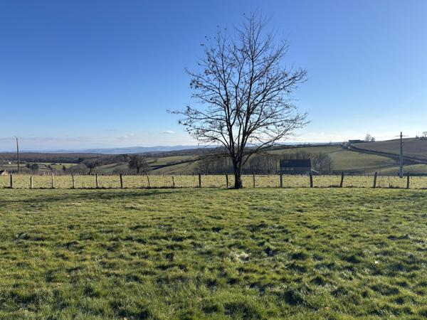 Lalizolle – Entreprise active à reprendre avec 5 chambres d’hôtes, camping et restaurant  Lalizolle (03450)