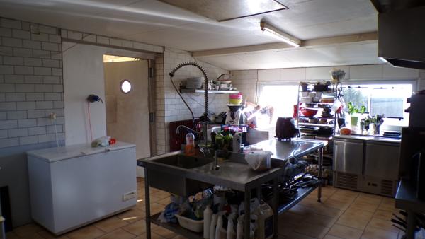 Lalizolle – Entreprise active à reprendre avec 5 chambres d’hôtes, camping et restaurant  Lalizolle (03450)