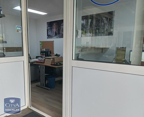 Local professionnel à louer