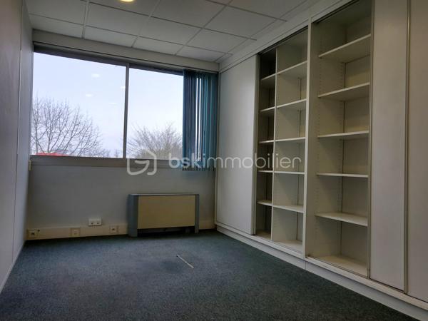 Bureau de 93 m²