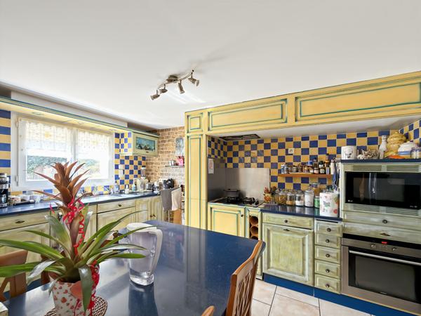 Saint-Jean-de-Monts - Grande maison familiale de 180 m² sur terrain constructible de 1 418 m²