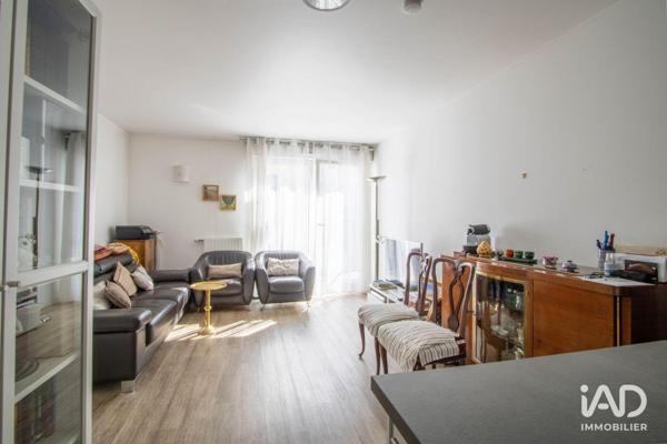 Appartement à vendre 3 pièces 61 m² Colombes