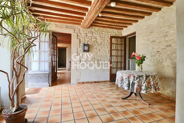 Maison Mathieu 10 pièce(s) 236 m2