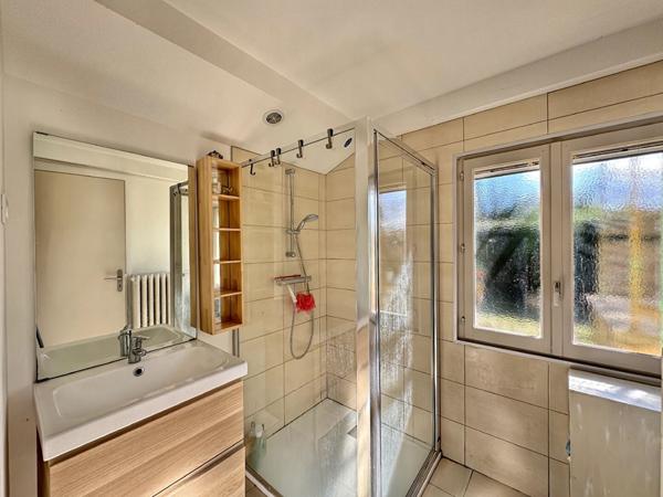 Maison plus terrain constructible de 4407m²