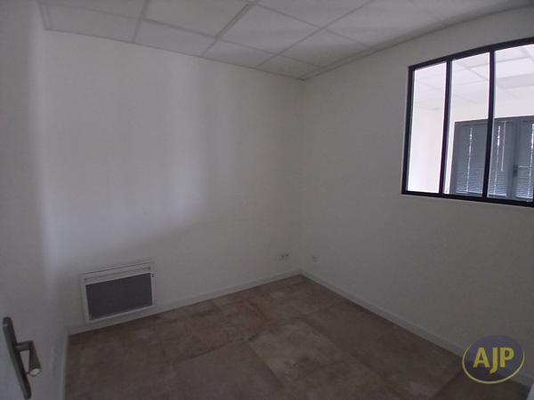 La Chapelle Heulin : 650 € - AJP Immobilier Clisson