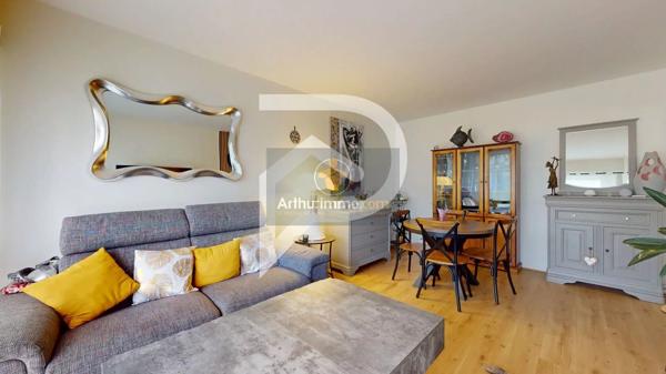 Vente                                                      Appartement
                        
                     3 pièces                      72 m2                     à Marly-le-Roi