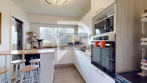 Vente                                                      Appartement
                        
                     3 pièces                      72 m2                     à Marly-le-Roi