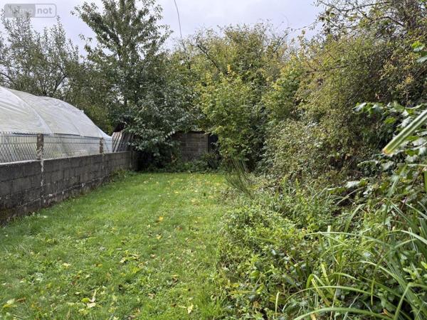 Maison à vendre à Guingamp dans les Côtes-d'Armor (22200), ref : 22064-1305