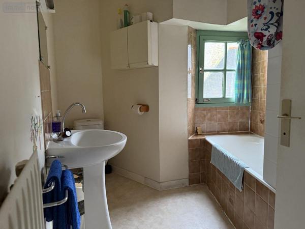 Maison à vendre à Guingamp dans les Côtes-d'Armor (22200), ref : 22064-1305