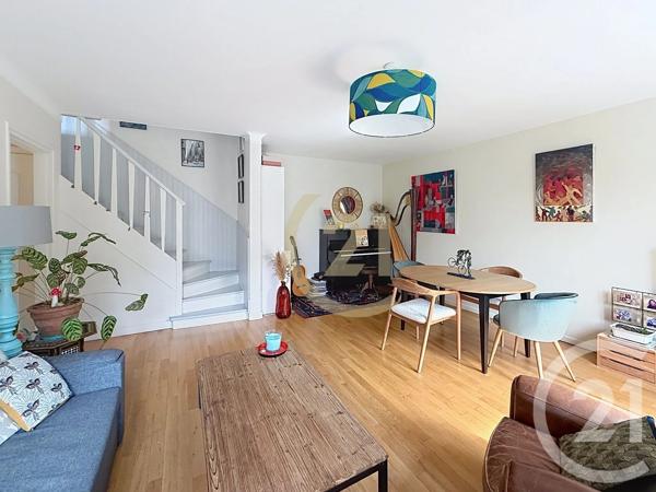 Maison à vendre  7 pièces - 107,62 m 2   HOUILLES  - 78