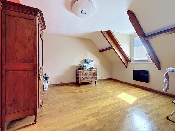 Maison familiale à vendre située à Angerville