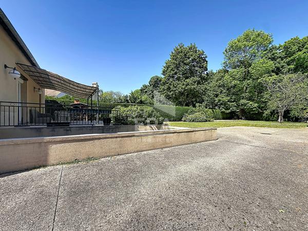 Maison familiale à vendre située à Angerville