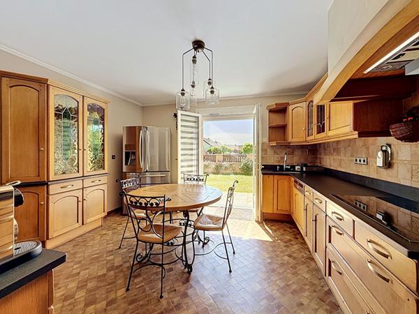 Maison familiale à vendre située à Angerville