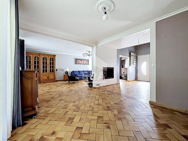 Maison familiale à vendre située à Angerville