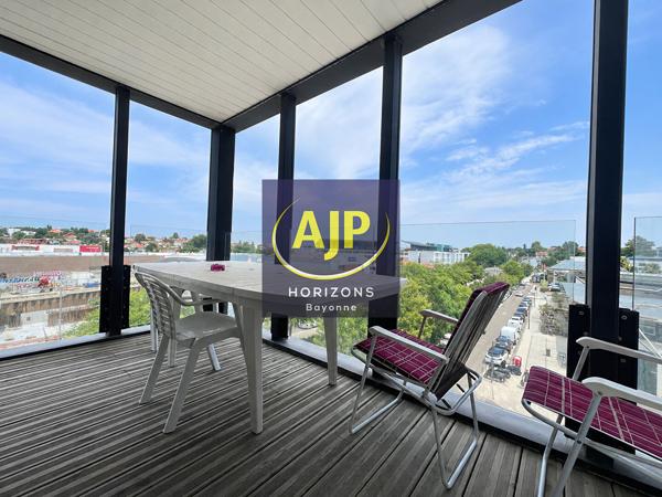 Appartement à vendre Anglet - 3 pièces, 61m² avec 2 chambre(s) à 255 000€ - AJP Horizons Bayonne