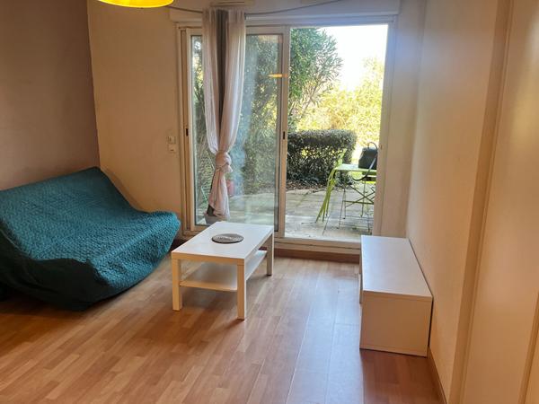 Studio 23m² à louer meublé - Célony