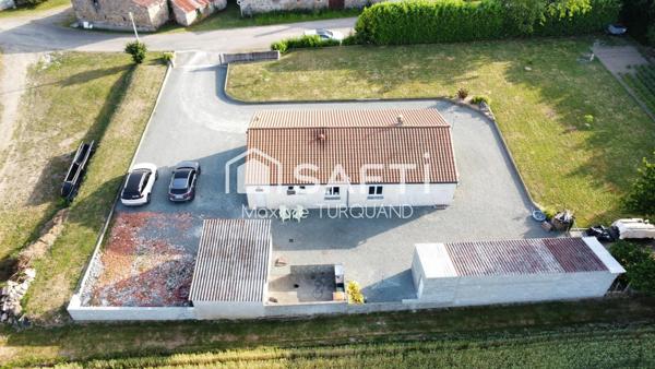 Pavillon plain-pied 97m² 3 chambres + dépendances et terrain.
