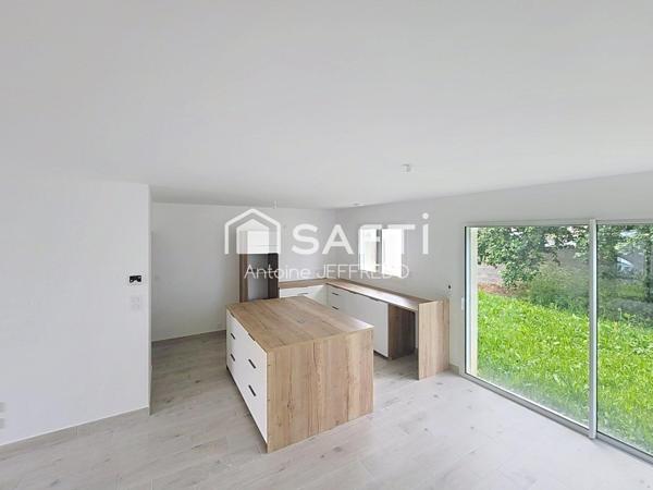 Maison neuve de plain-pied d’environ 105 m²