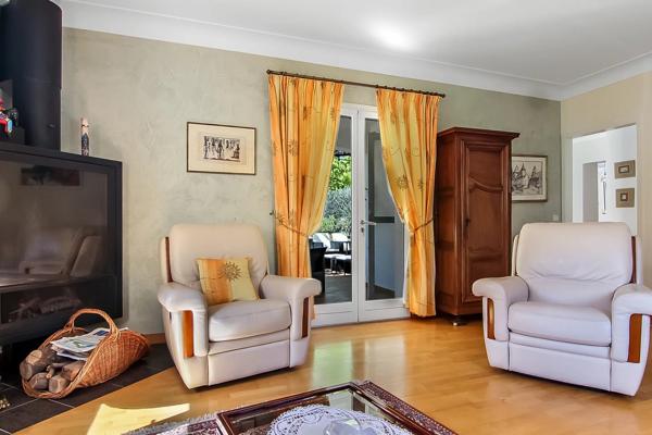 Belle maison avec piscine à vendre à Mougins