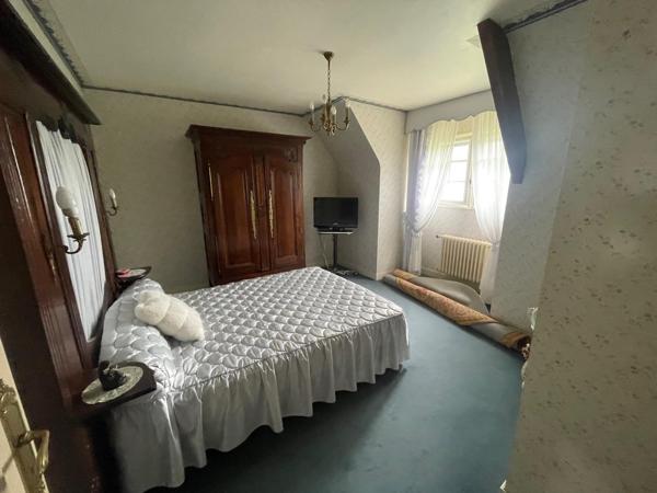 Maison - 8 pièces - 142 m2