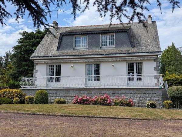 Vente Maison 5 pièces 138 m2 à Josselin
