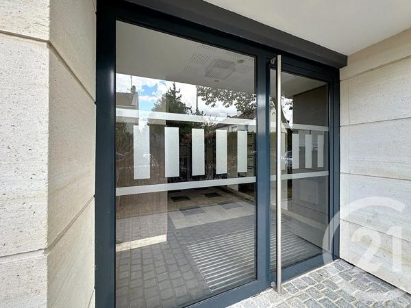 Appartement à vendre  3 pièces - 64,84 m 2   THIAIS  - 94