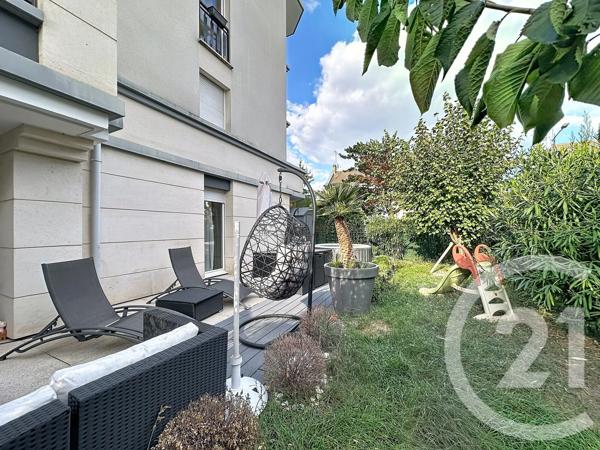 Appartement à vendre  3 pièces - 64,84 m 2   THIAIS  - 94