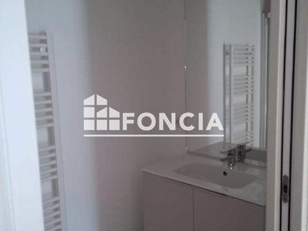 Location Appartement 4 pièces 75.35 m² - 21 RUE LA NOUE La Rochelle 17000