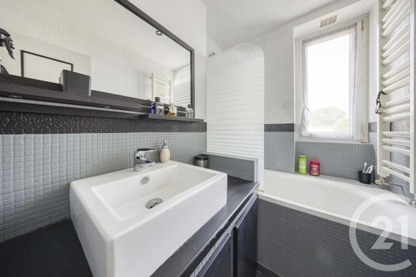 Appartement F3 à vendre  3 pièces - 53,02 m 2   YERRES  - 91