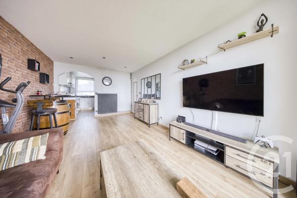 Appartement F3 à vendre  3 pièces - 53,02 m 2   YERRES  - 91