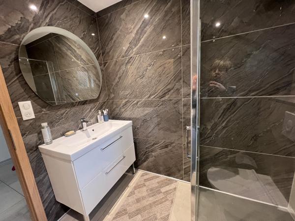 Maison 6 pièces - 130 m² Exclusivité efficity