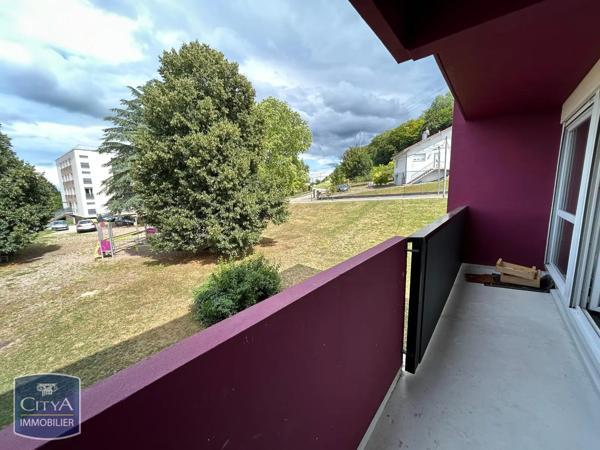 Appartement à louer 3 pièces 69.05m² Grand-Charmont (25200)