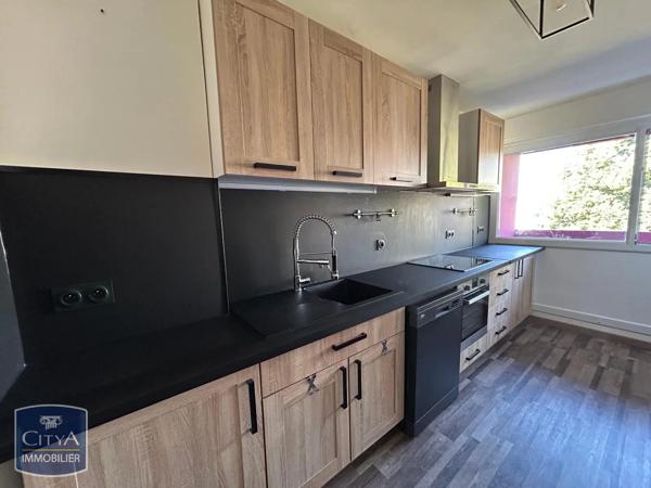 Appartement à louer 3 pièces 69.05m² Grand-Charmont (25200)