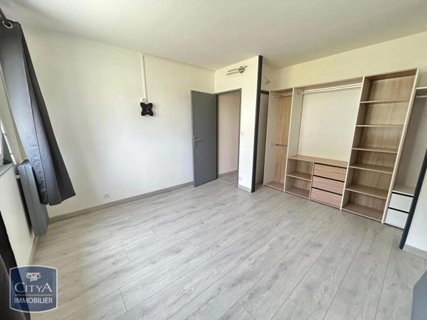 Appartement à louer 3 pièces 69.05m² Grand-Charmont (25200)