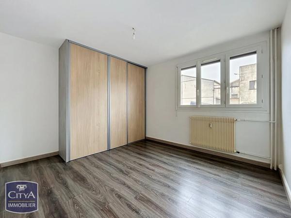 Appartement à vendre 2 pièces 68.09m² Luisant (28600)