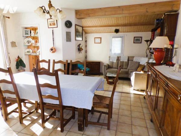 Maison 3 chambres et bureau