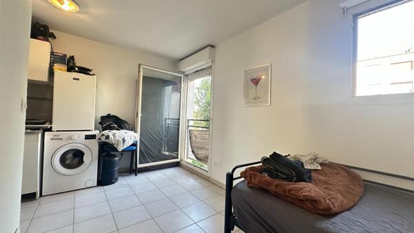 Rare sur Marignane, Studio lumineux et fonctionnel