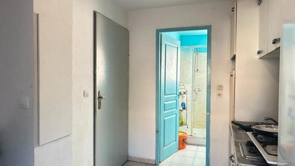 Rare sur Marignane, Studio lumineux et fonctionnel