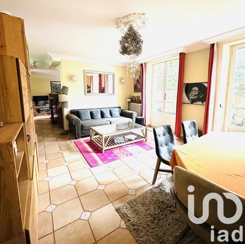 Demeure 10 pièces de 220 m² à Choisy-le-Roi (94600)