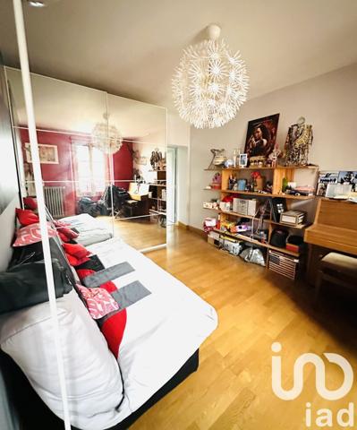 Demeure 10 pièces de 220 m² à Choisy-le-Roi (94600)