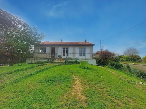 Maison à THOUARS, 79100 - 6 pièces 111m²