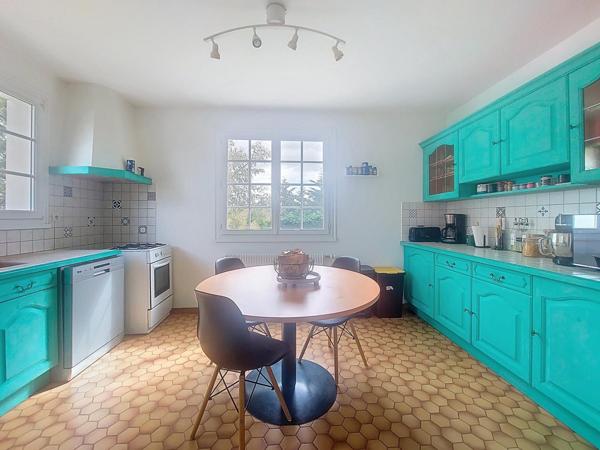 Maison à THOUARS, 79100 - 6 pièces 111m²