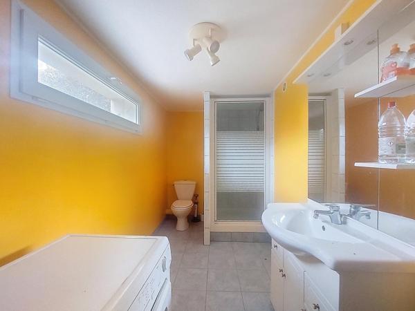 Maison à THOUARS, 79100 - 6 pièces 111m²